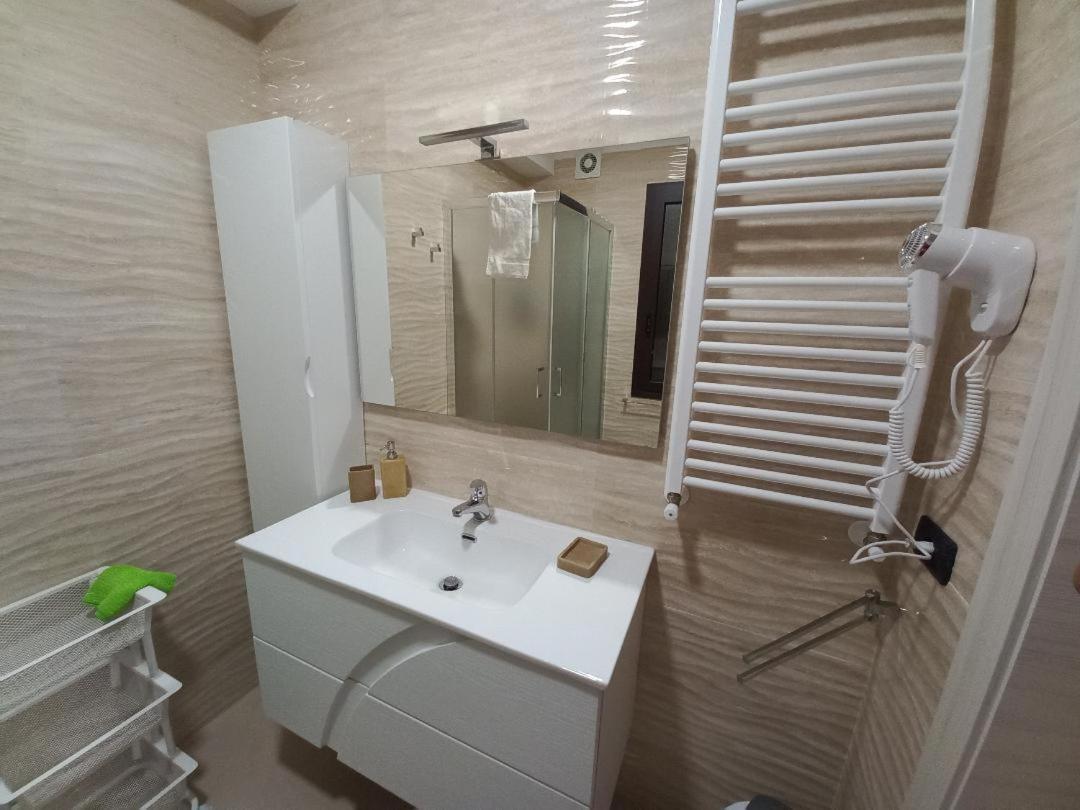 B&B Romano Гела Экстерьер фото
